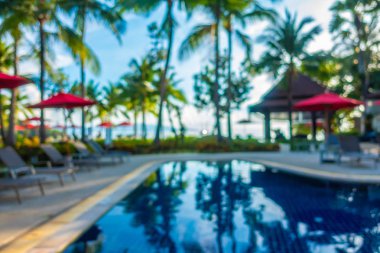 Soyut bulanıklık ve ufuk güzel açık yüzme havuzunda otel ve tatil seyahat ve tatil için