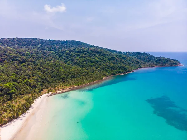 Schöne Luftaufnahme Von Strand Und Meer Mit Kokospalmen Paradiesinsel Für — Stockfoto