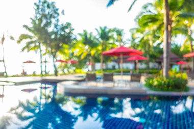 Soyut bulanıklık ve ufuk güzel açık yüzme havuzunda otel ve tatil seyahat ve tatil için