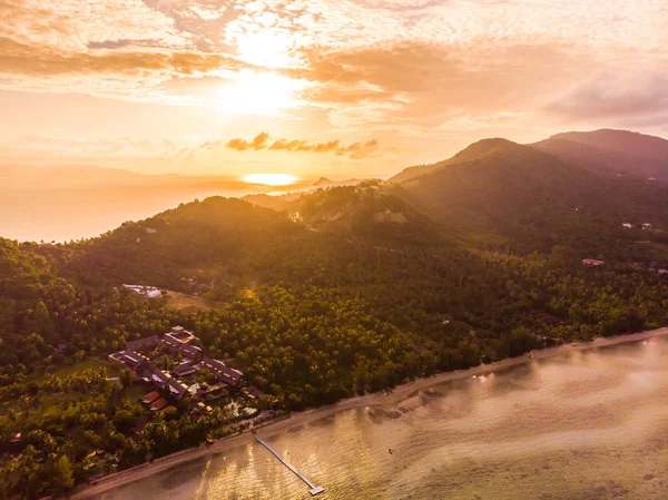 Vista Aerea Bella Spiaggia Tropicale Mare Isola Tramonto Viaggi Vacanze — Foto Stock