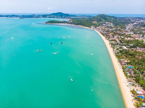 Luftaufnahme Von Schönen Tropischen Strand Und Meer Mit Bäumen Auf — Stockfoto