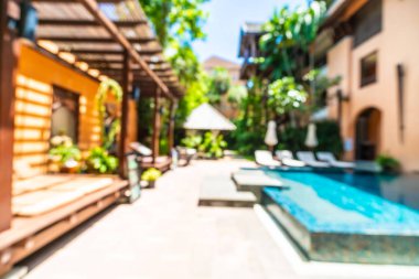 Seyahat ve tatil için güzel otel resort ve yüzme havuzu arka plan bulanıklık