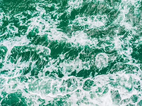 Dalga doku ve arka plan için yüzey deniz ve okyanus su