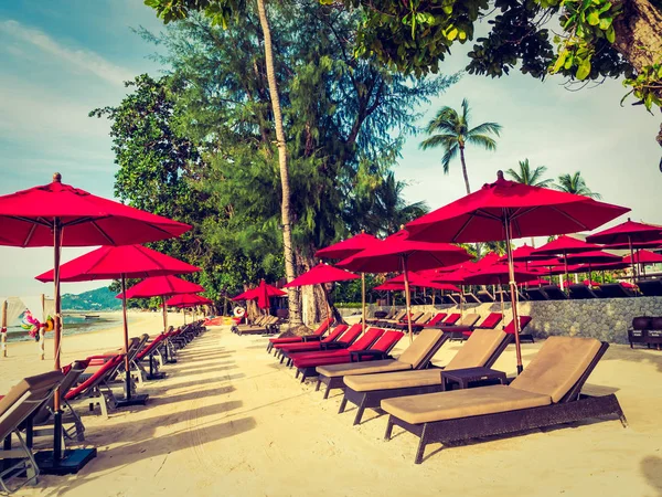 Umbrella Chair Tropical Beach Sea Ocean Travel Vacation — Stock Photo, Image