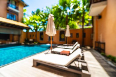 Seyahat ve tatil için güzel otel resort ve yüzme havuzu arka plan bulanıklık