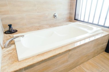 Güzel küvet banyo iç dekorasyon