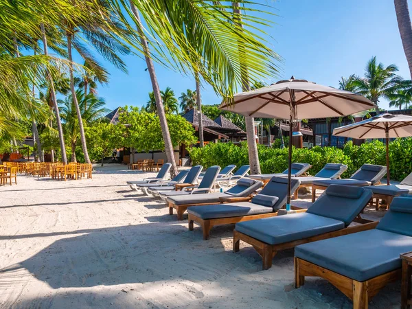 Umbrella Chair Beach Sea Ocean Blue Sky Coconut Palm Tree — Stock Photo, Image