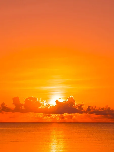 Beautiful Tropical Beach Sea Ocean Landscape Cloud Sky Sunrise Sunset — Stock Photo, Image