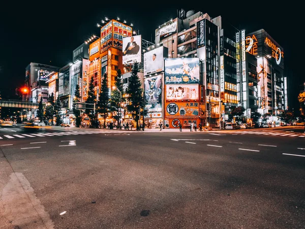 Tokyo Japão Ago 2018 Monte Placas Área Akihabara Lugar Com — Fotografia de Stock