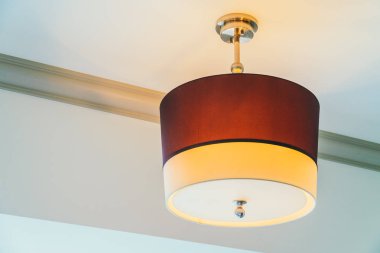 Güzel tavan ışık lamba dekorasyon iç otel yatak odası