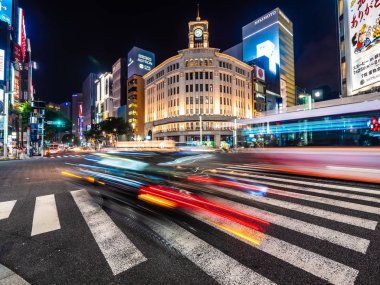 Tokyo Ginza, Japonya - 1 Ağustos 2018: Ginza bölge ve alan bir yerdir alışveriş merkezi ve tokyo mağaza alışveriş için lüks popüler