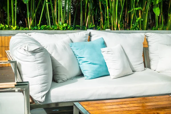 Comfortable Pillow Sofa Decoration Outdoor Patio Tropical Nature View — Stock Photo, Image