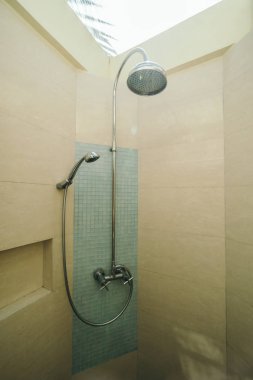 Açık duş ve banyo dekorasyon iç