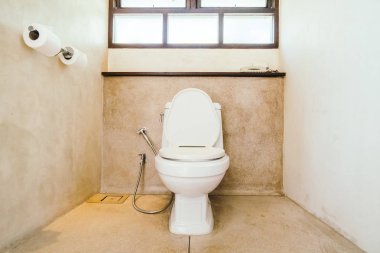 Beyaz kase koltuk dekorasyon banyo iç