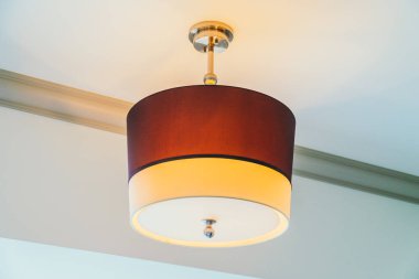 Güzel tavan ışık lamba dekorasyon iç otel yatak odası