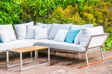 Kanepe dekorasyon açık veranda tropikal ve doğa manzaralı konforlu yastık