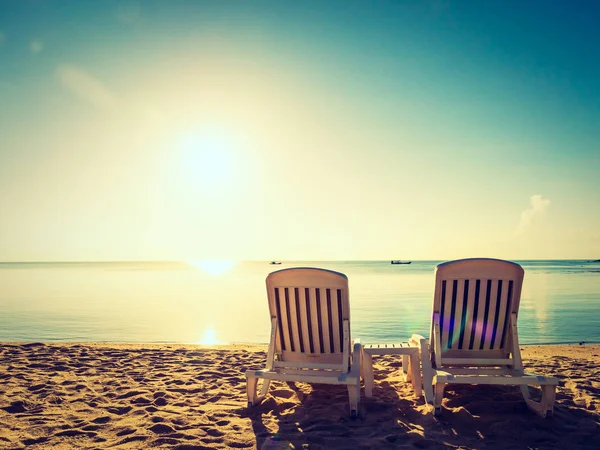 Empty Chair Tropical Beach Sea Ocean Travel Vacation — Stock Photo, Image