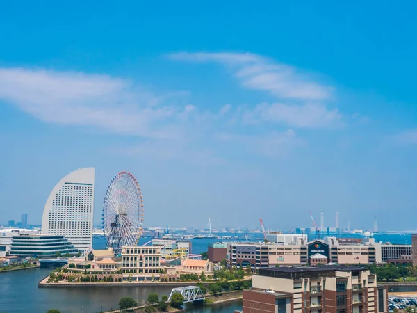 日本横滨天际线城市的美丽建筑建筑 — 图库照片