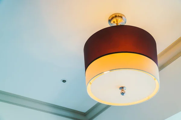 Vackra Tak Lampa Dekoration Inredning Hotell Sovrum — Stockfoto