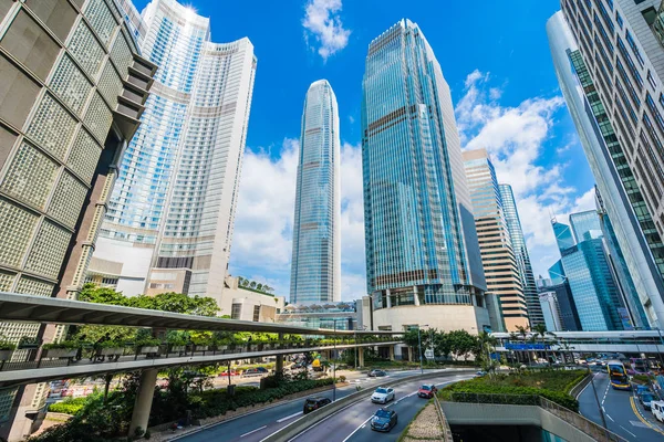 Güzel Mimari Ofis Mavi Gökyüzü Arka Plan Üzerine Hong Kong — Stok fotoğraf
