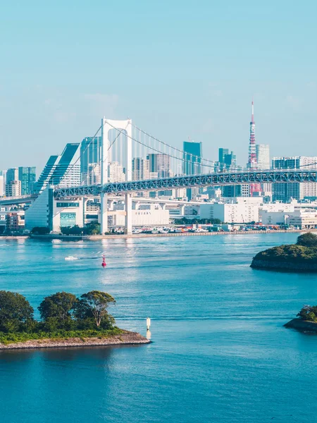 Mimari Yapı Gökkuşağı Köprüsü Tokyo Şehir Japonya Mavi Gökyüzü Beyaz — Stok fotoğraf