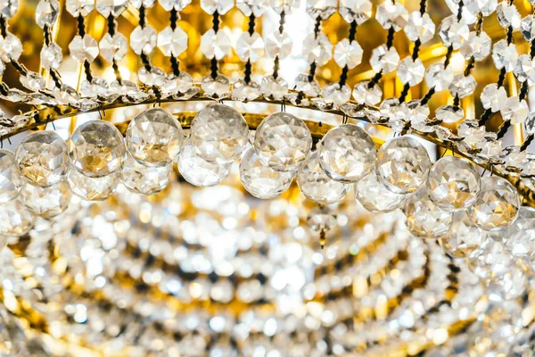 Mooie Luxe Kristallen Kroonluchter Decoratie Interieur Van Kamer — Stockfoto