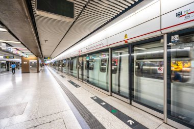 Hong kong, Çin - 14 Eylül 2018: Mtr metro istasyonudur içinde hong kong şehir
