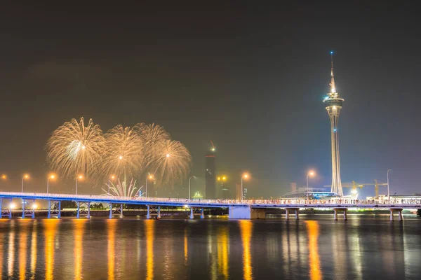 Hermoso Fuegos Artificiales Con Torre Macao Ciudad Por Noche —  Fotos de Stock