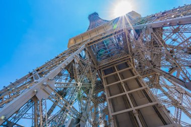 Güzel eiffel tower landmark Paris oteli ve macau City resort