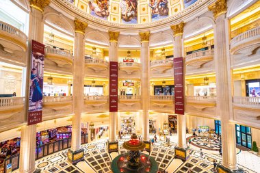 Çin, Makao - 10 Eylül 2018 - güzel lüks otel resort ve Keson Parisian macau City