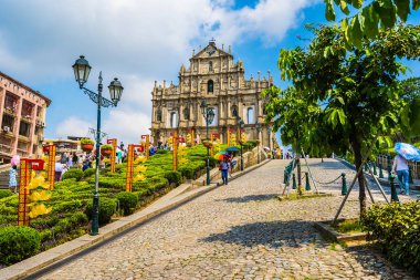 Çin, harabe mavi gökyüzü arka plan ile Makao şehrinin st pual kilise Simgesel Yapı ile bina Macau - 6 Eylül 2018 - güzel eski mimari