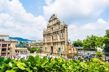 Harabe mavi gökyüzü arka plan ile Makao şehrinin st pual kilise Simgesel Yapı ile bina güzel eski mimari
