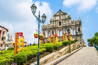 Çin, harabe mavi gökyüzü arka plan ile Makao şehrinin st pual kilise Simgesel Yapı ile bina Macau - 6 Eylül 2018 - güzel eski mimari