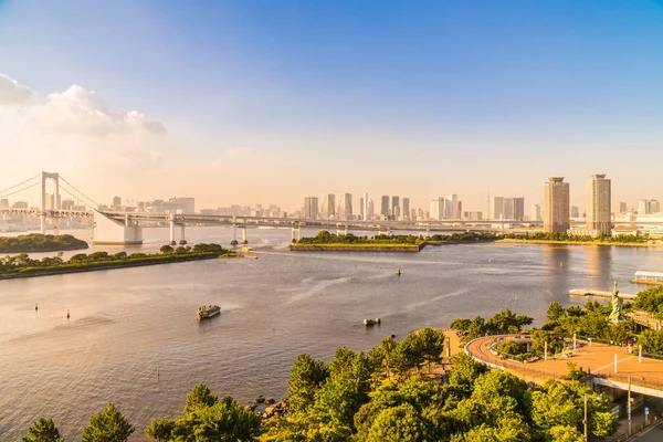 Vacker Arkitektur Byggnad Stadsbilden Tokyo Stad Med Regnbågsbron Japan — Stockfoto