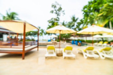 Seyahat ve tatil için güzel otel resort ve yüzme havuzu arka plan bulanıklık