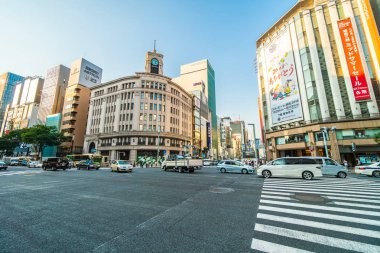 Tokyo Japonya - 1 Ağustos 2018: Ginza alandır en lüks alışveriş merkezi ve mağaza tokyo Japonya