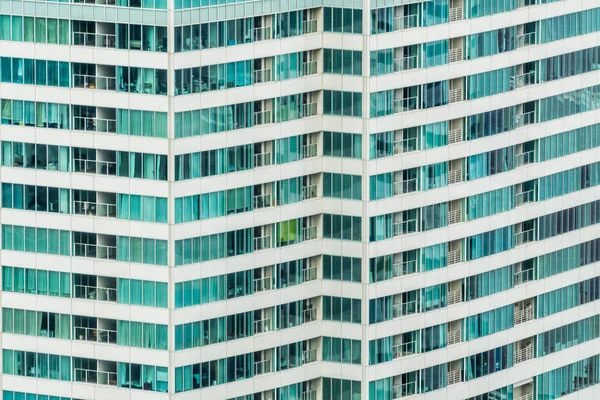 Schöne Bürogebäude Und Architektur Außenbereich Mit Fenstermuster — Stockfoto