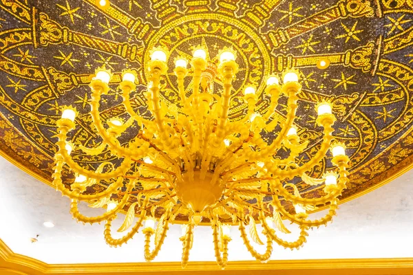Belle Décoration Lampe Plafond Électrique Luxe Intérieur Chambre — Photo