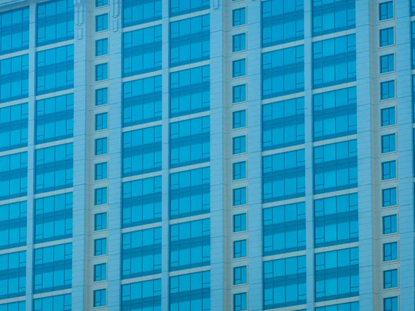 Beautiful Office Building Architecture Window Pattern Exterior Background — Stock Photo, Image