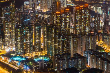 Hong kong şehir manzarası desende geceleri bina güzel mimari