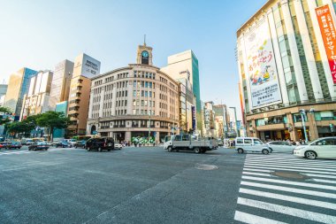Tokyo Japonya - 1 Ağustos 2018: Ginza alandır en lüks alışveriş merkezi ve mağaza tokyo Japonya