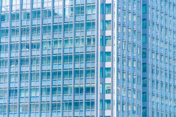 Gyönyörű Építészeti Üzleti Irodaház Felhőkarcoló Városban Ablak Üveg Mintával — Stock Fotó