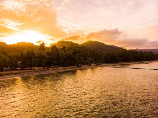 Vista Aerea Bella Spiaggia Tropicale Mare Isola Tramonto Viaggi Vacanze — Foto Stock