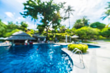 Seyahat ve tatil için güzel otel resort ve yüzme havuzu arka plan bulanıklık