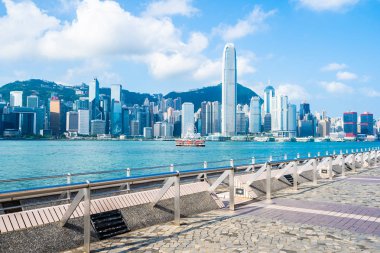 Hong kong şehir manzarası ile mavi gökyüzü arka plan dış cityscape bina güzel mimari