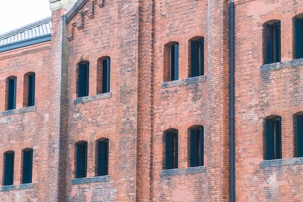 Japonya 'nın Yokohama şehrindeki tuğla depo ve mimarisi çok güzel.