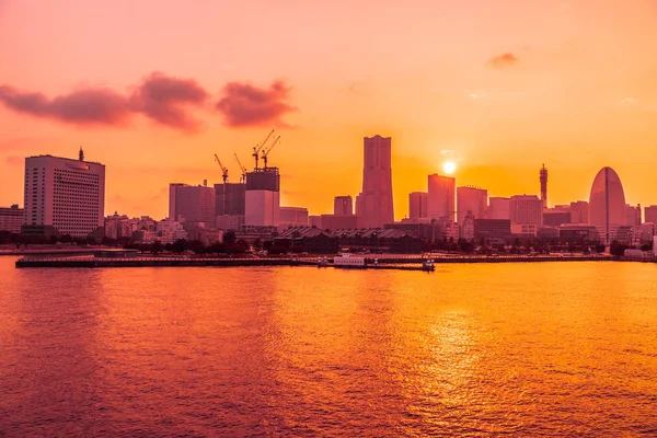 Hermoso Exterior Edificio Arquitectura Ciudad Yokohama Skyline Japón Atardecer —  Fotos de Stock