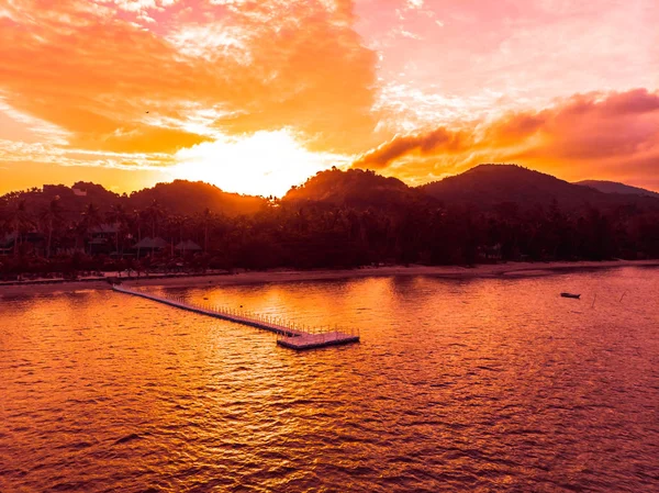 Vista Aerea Bella Spiaggia Tropicale Mare Isola Tramonto Viaggi Vacanze — Foto Stock