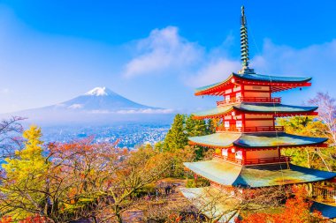 Dağ fuji chureito pagoda akçaağaç ağaç yaprak sonbahar sezonu Yamanashi Japonya çevresinde ile güzel manzara