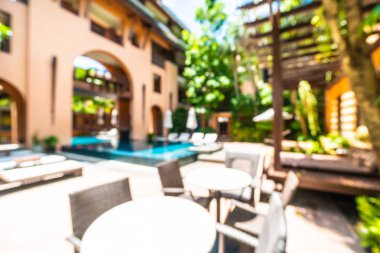 Seyahat ve tatil için güzel otel resort ve yüzme havuzu arka plan bulanıklık